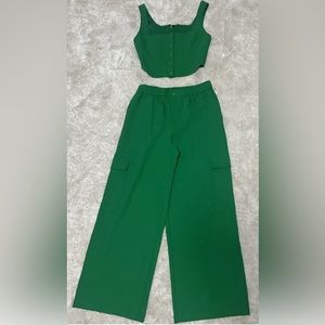 Get ready to turn heads with this stunning two-piece outfit from WAYF